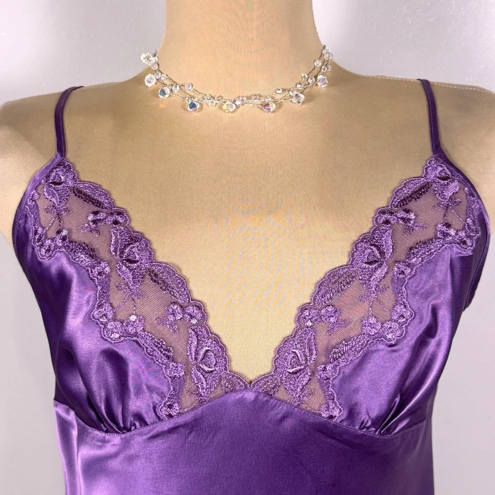 Y2K Victorias Secret Purple Satin Lace Trim Camisole Backless Top Tie Back Med